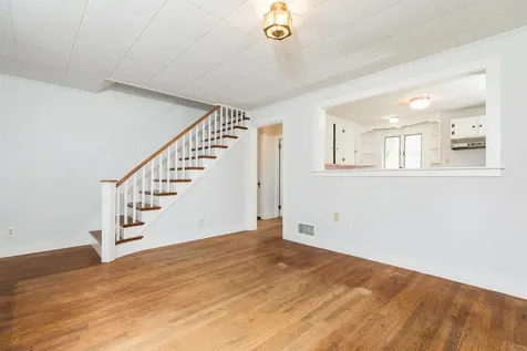 8 Thompson Lane Durham NH 03824