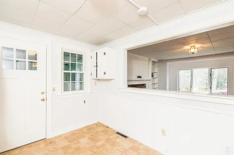 8 Thompson Lane Durham NH 03824