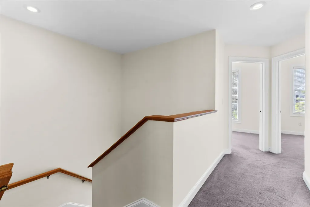 9 Lilac Lane Newmarket NH 03857
