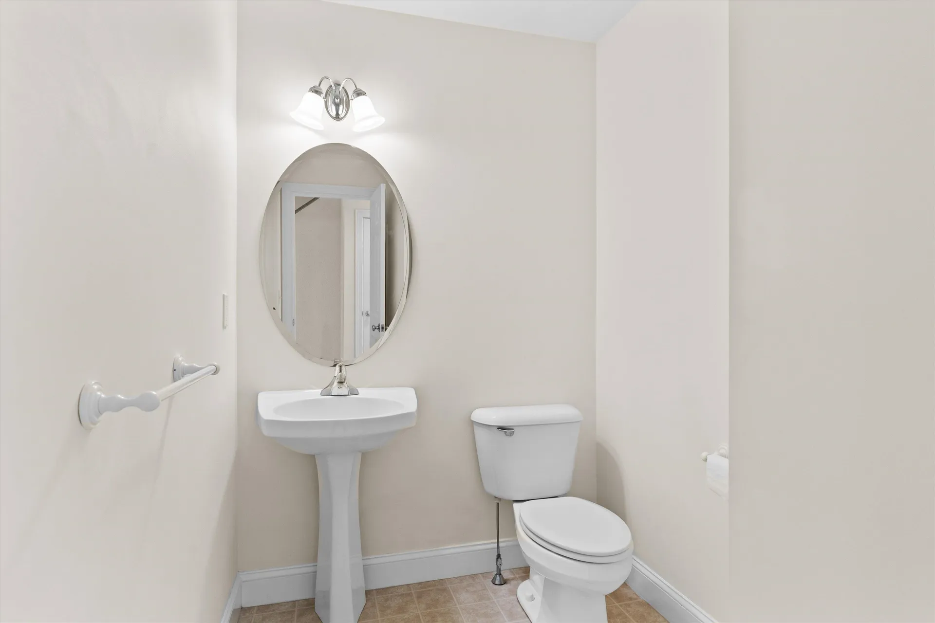 9 Lilac Lane Newmarket NH 03857