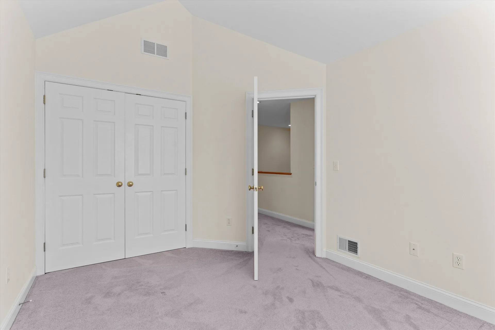 9 Lilac Lane Newmarket NH 03857