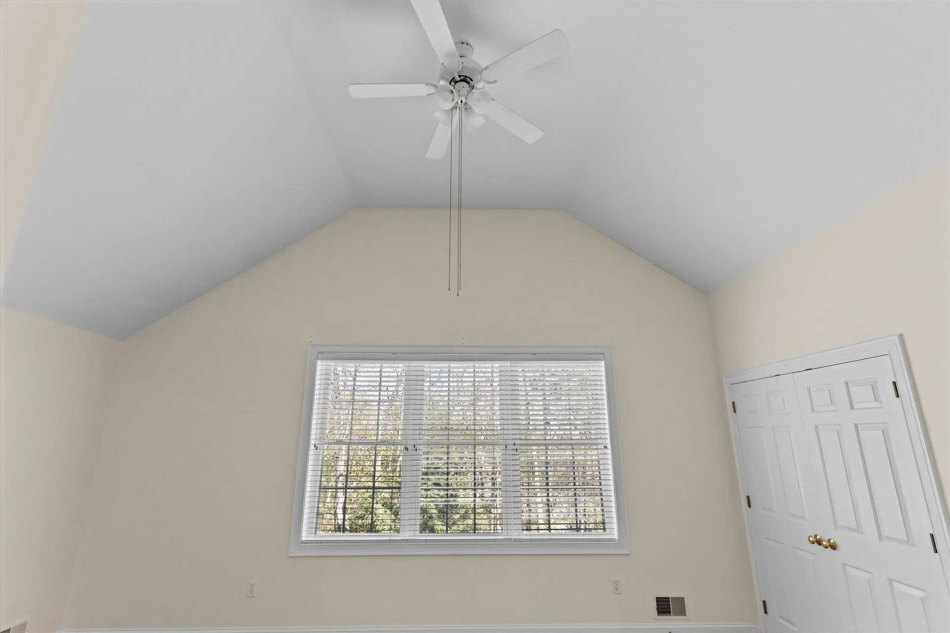 9 Lilac Lane Newmarket NH 03857
