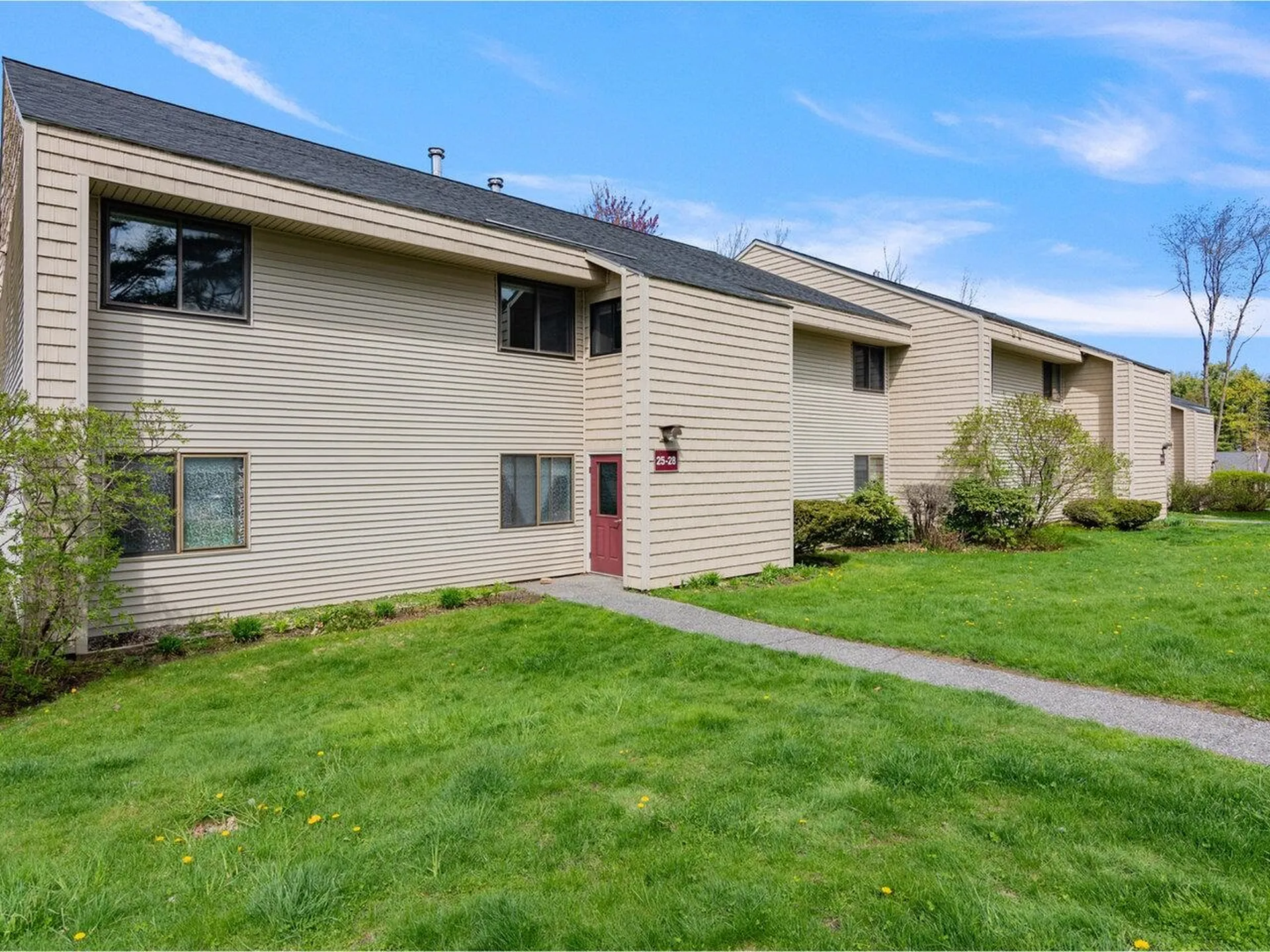 25 Bayberry Lane South Burlington VT 05403