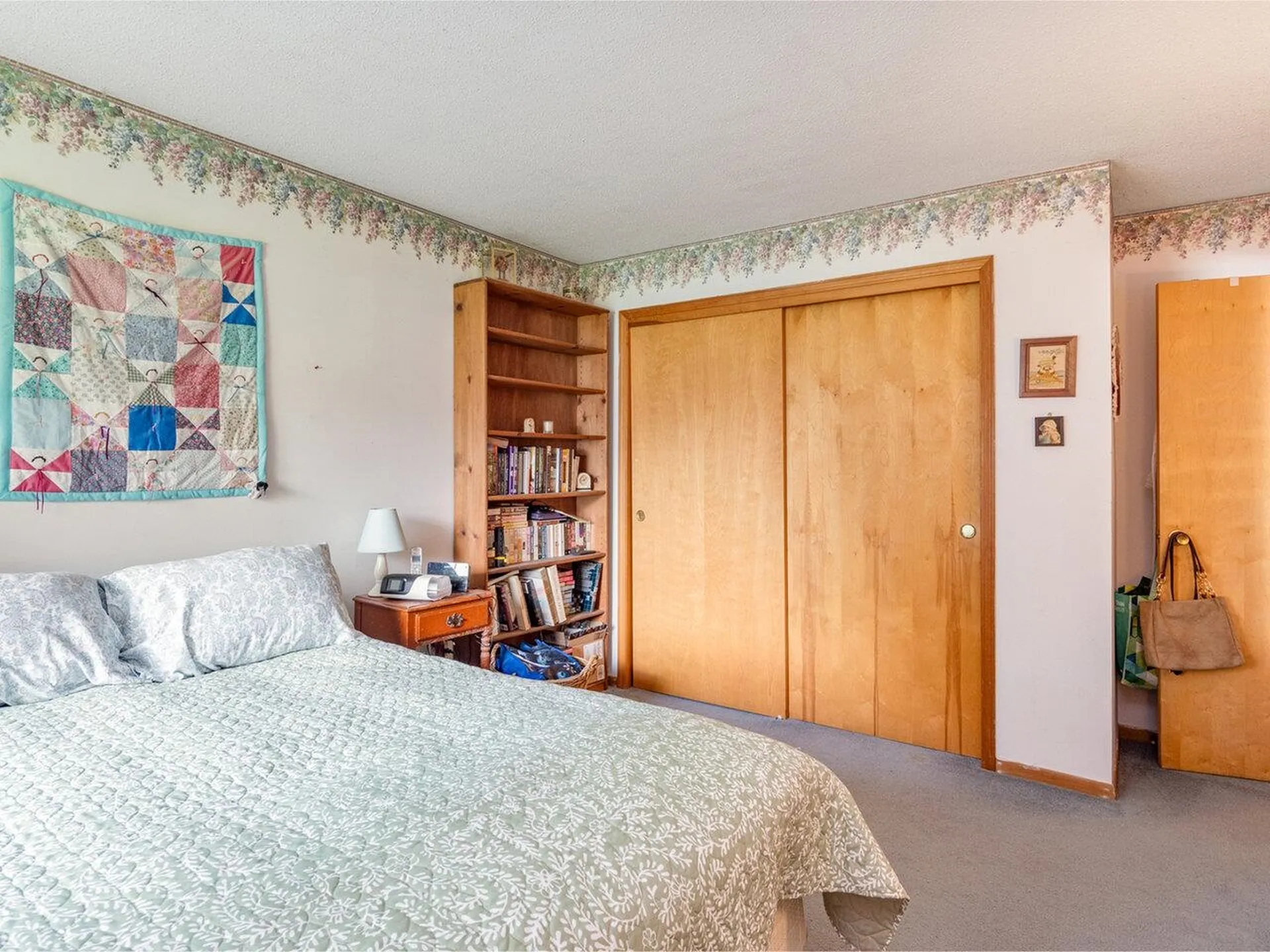 25 Bayberry Lane South Burlington VT 05403