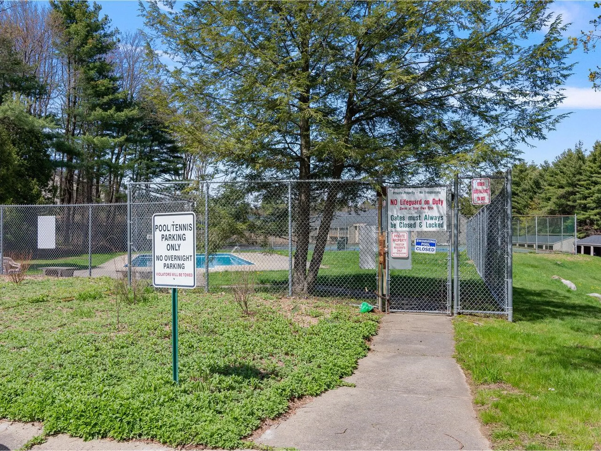 25 Bayberry Lane South Burlington VT 05403