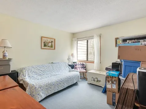 25 Bayberry Lane South Burlington VT 05403