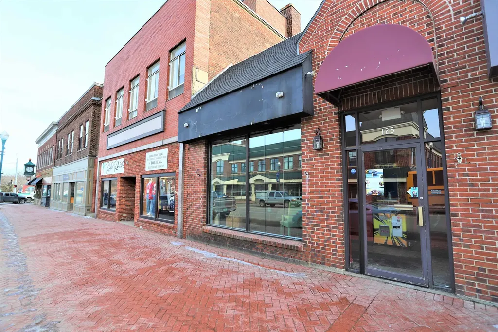 125 Main Street Newport City VT 05855