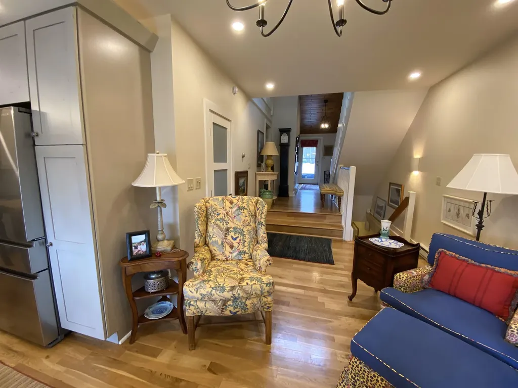 68 Governor Wentworth Highway Tuftonboro NH 03853