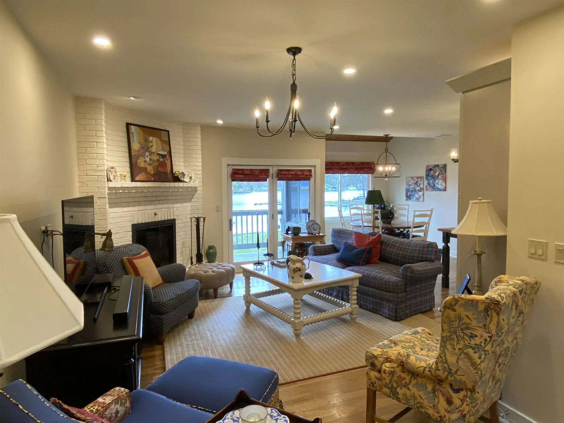 68 Governor Wentworth Highway Tuftonboro NH 03853