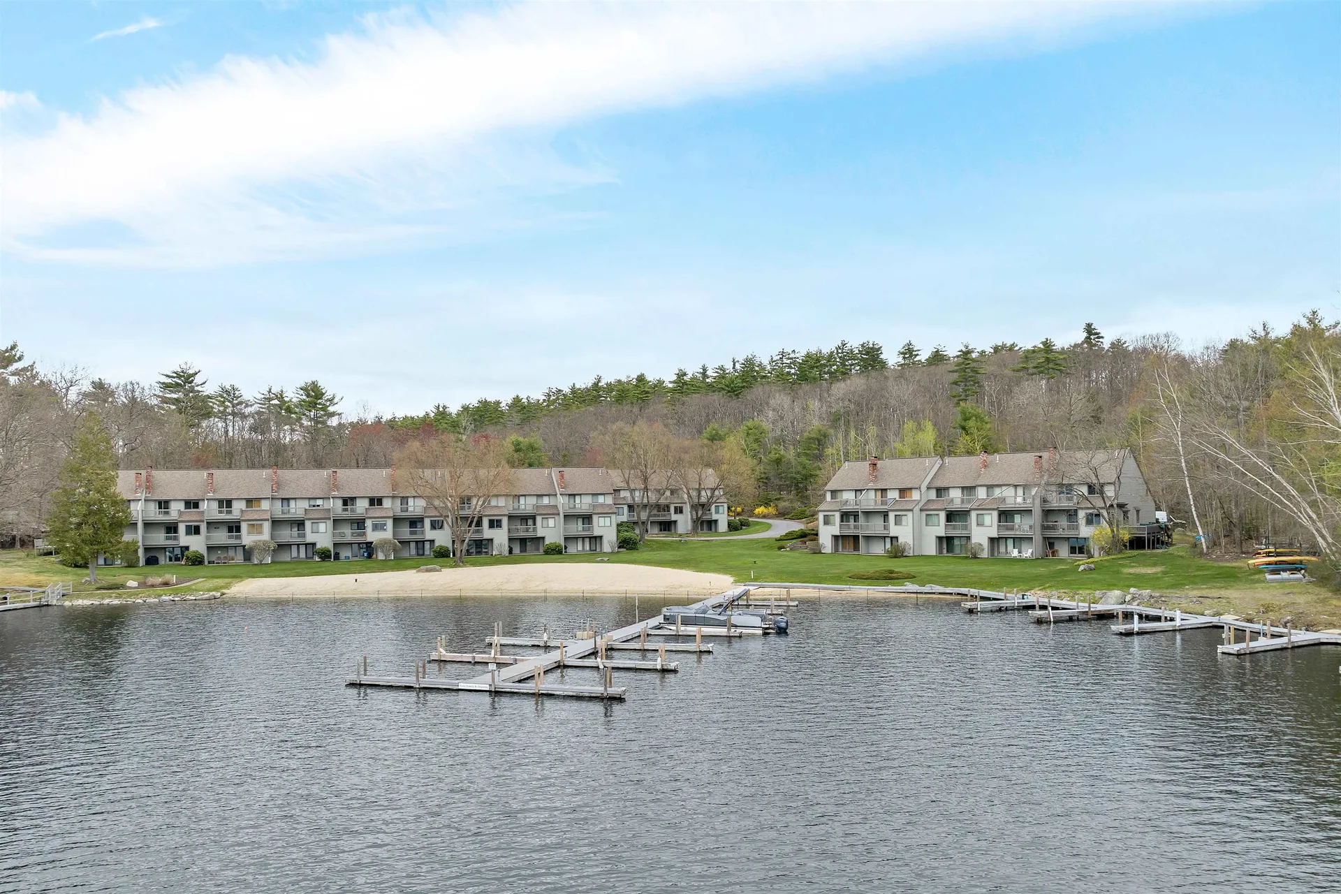 68 Governor Wentworth Highway Tuftonboro NH 03853