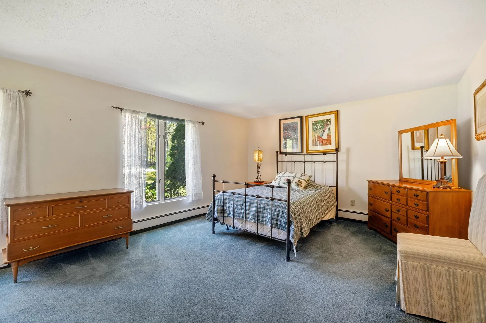 4 Floral Street Windham NH 03087