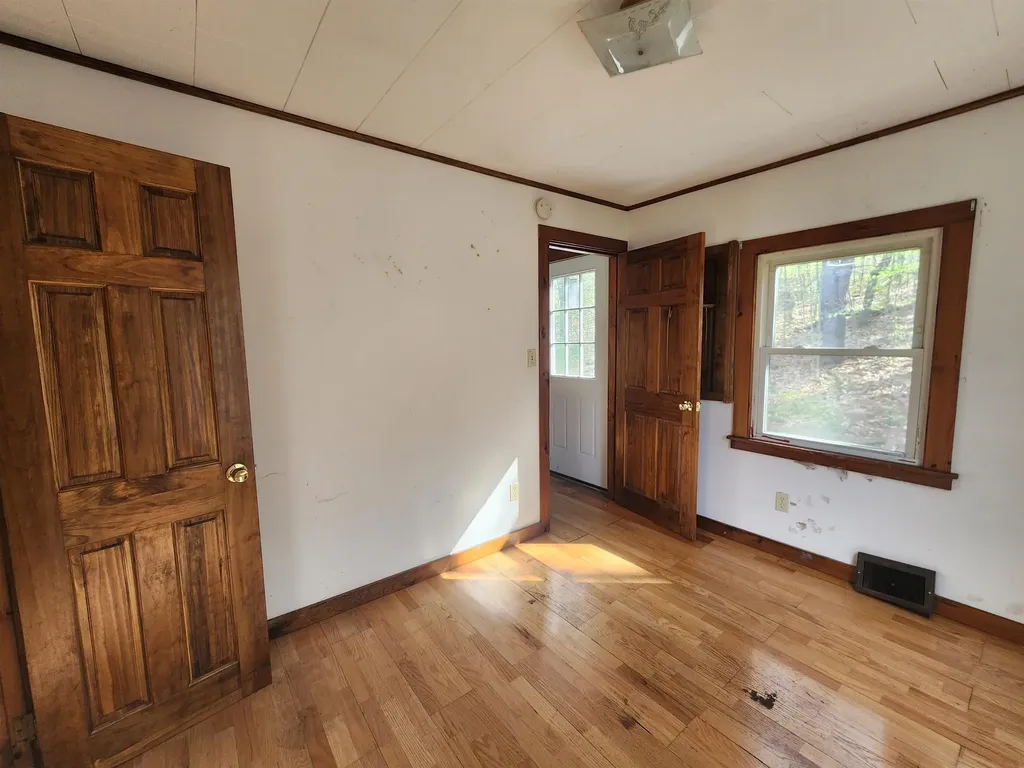 222 Peck Road Chester VT 05143