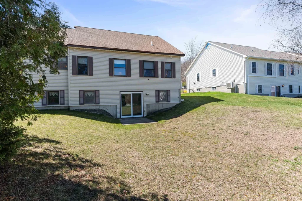 20 Eastview Drive St. Albans City VT 05478
