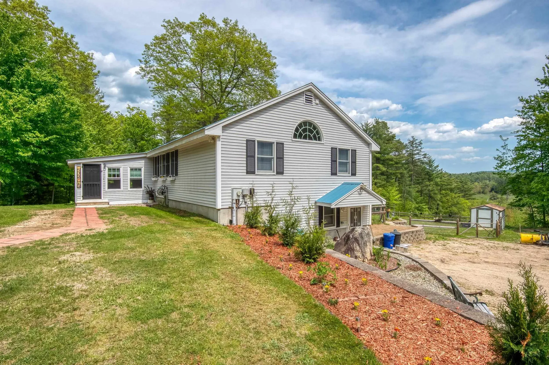 204 Pine River Path Effingham NH 03882