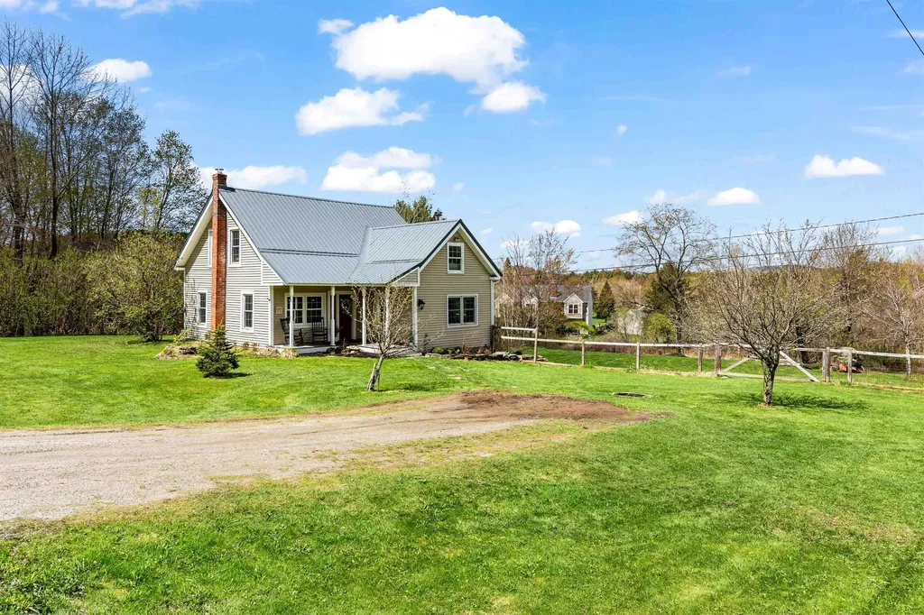 4893 Stage Road Bolton VT 05465