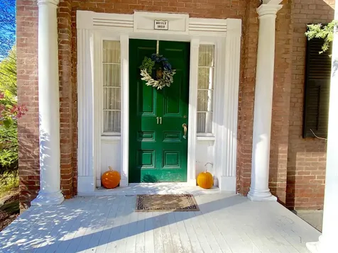 11 Church Street Woodstock VT 05091