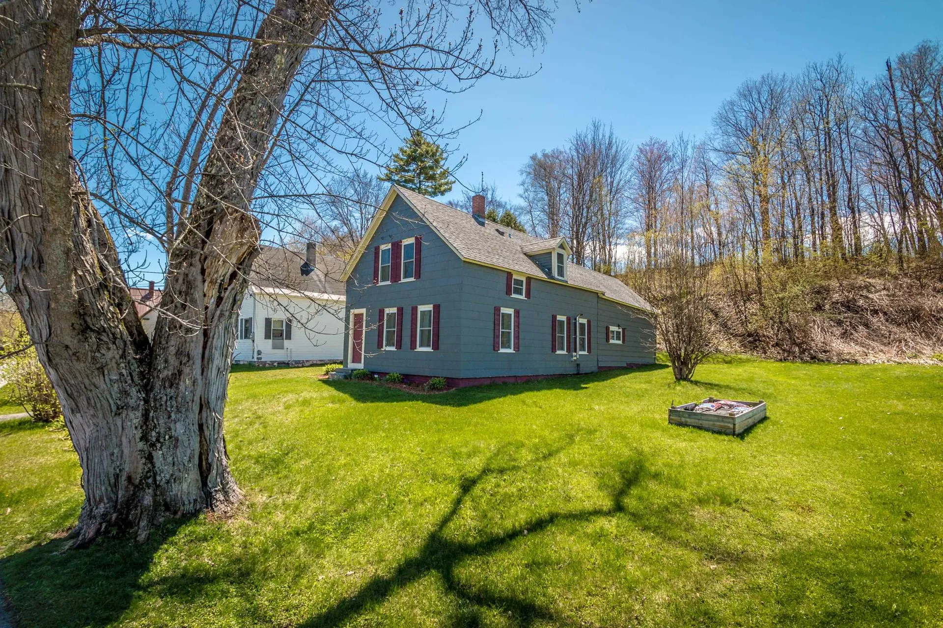 28 Water Street Lancaster NH 03584