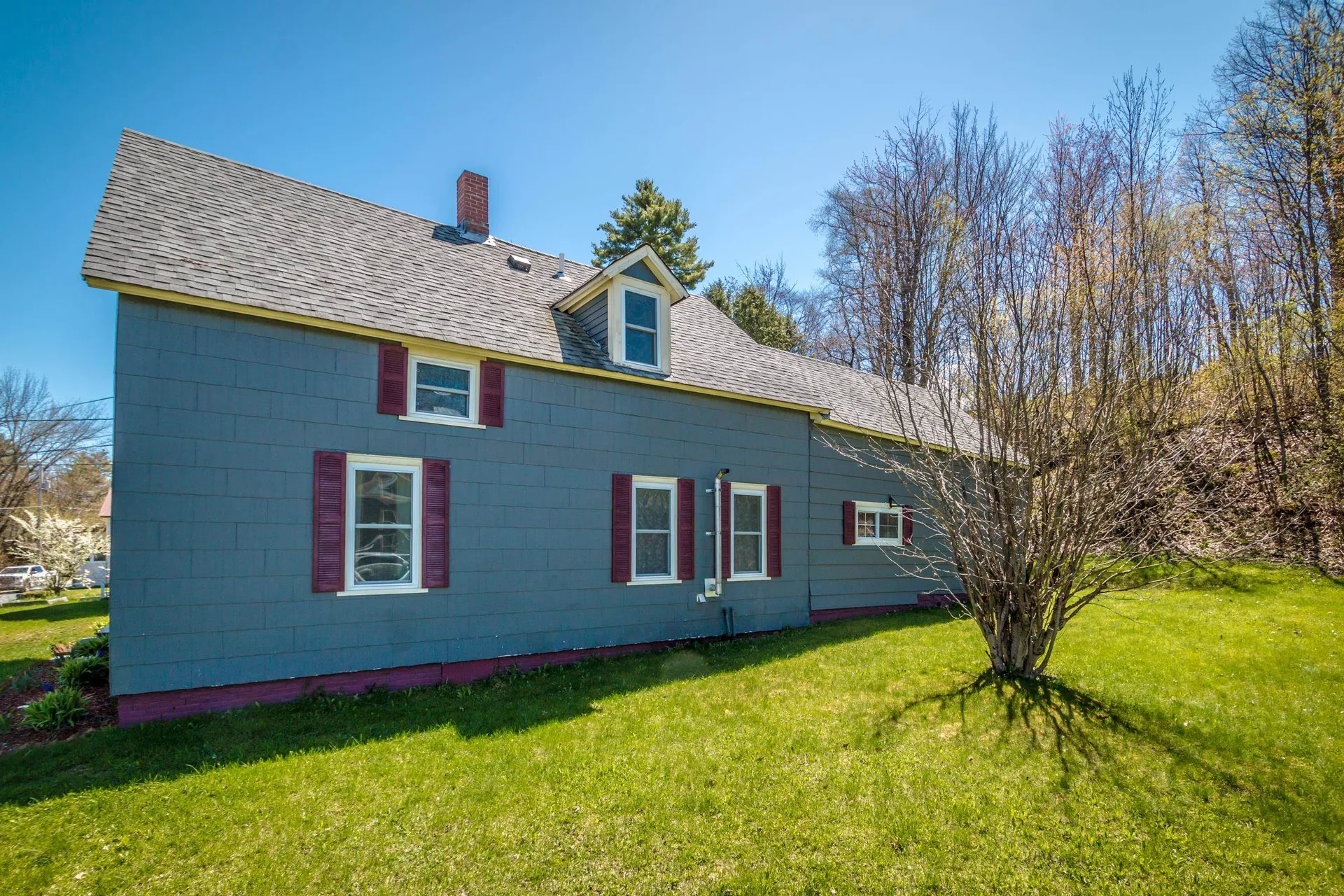 28 Water Street Lancaster NH 03584