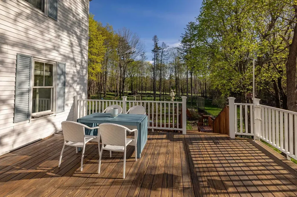 190 Atlantic Avenue North Hampton NH 03862