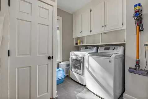 190 Atlantic Avenue North Hampton NH 03862