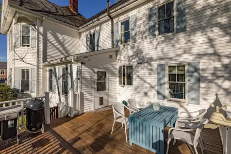 190 Atlantic Avenue North Hampton NH 03862