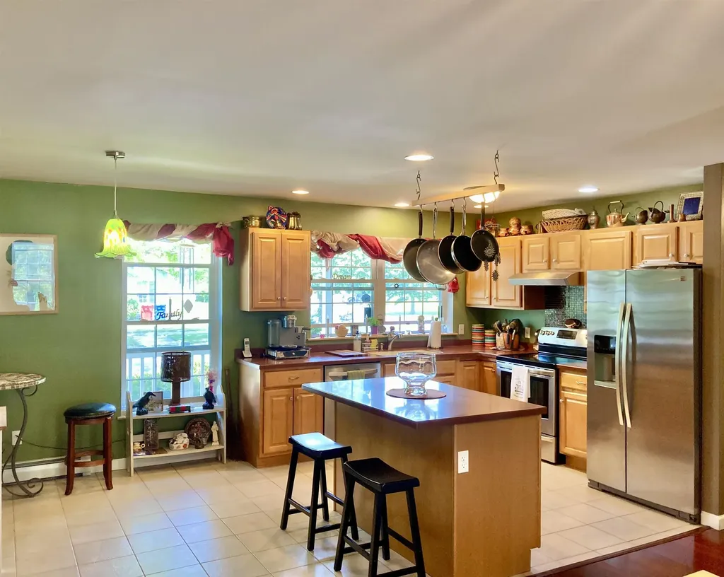 175 Farmall Drive Hinesburg VT 05461
