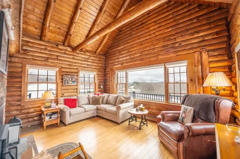 15 Wilmington Heights Wilmington VT 05363