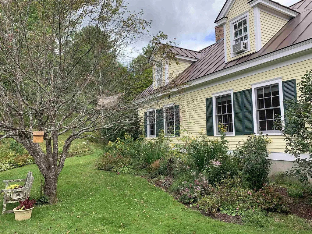 76 Grove Hill Road Woodstock VT 05091