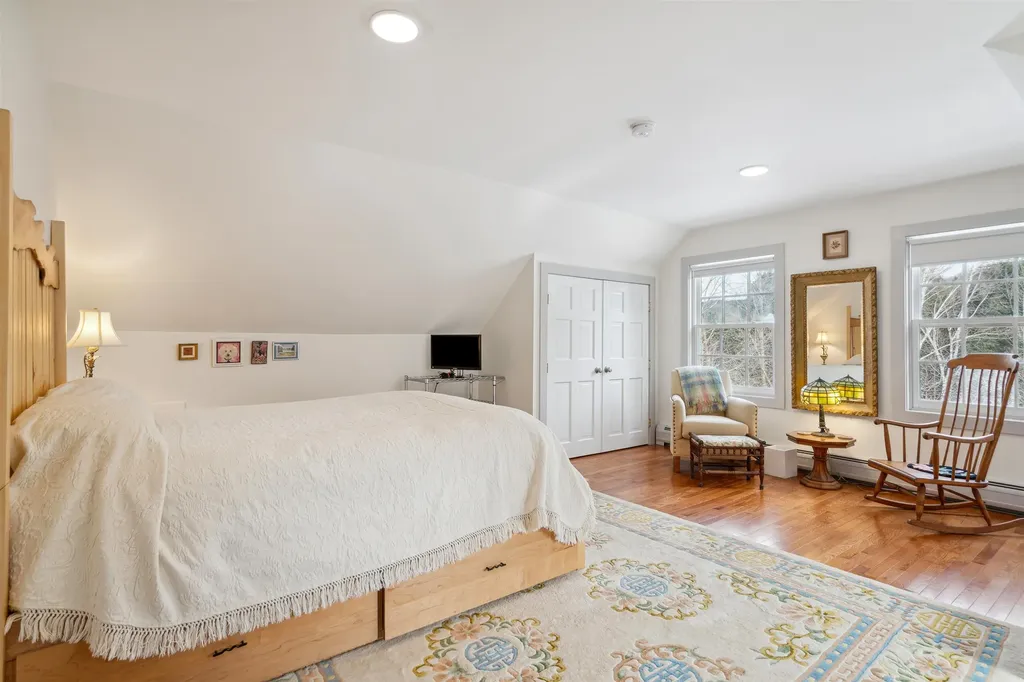76 Grove Hill Road Woodstock VT 05091