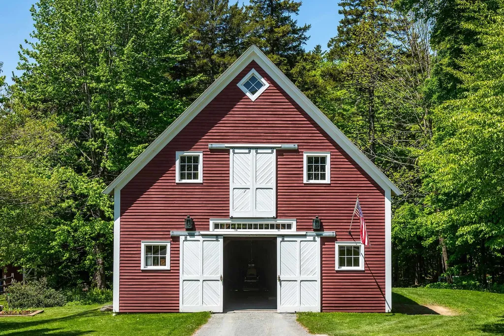 72 Jaquith Road Landgrove VT 05148