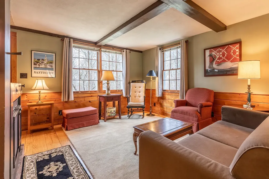 72 Jaquith Road Landgrove VT 05148