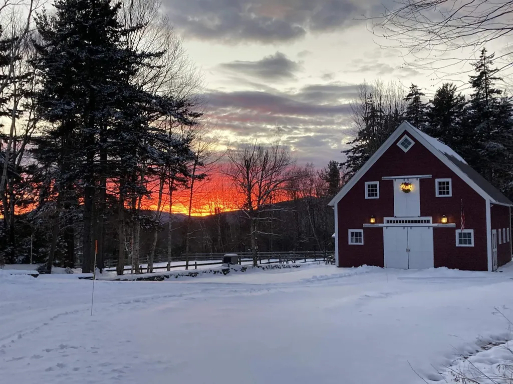 72 Jaquith Road Landgrove VT 05148