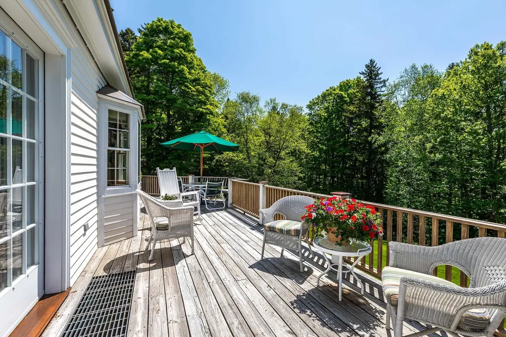 72 Jaquith Road Landgrove VT 05148
