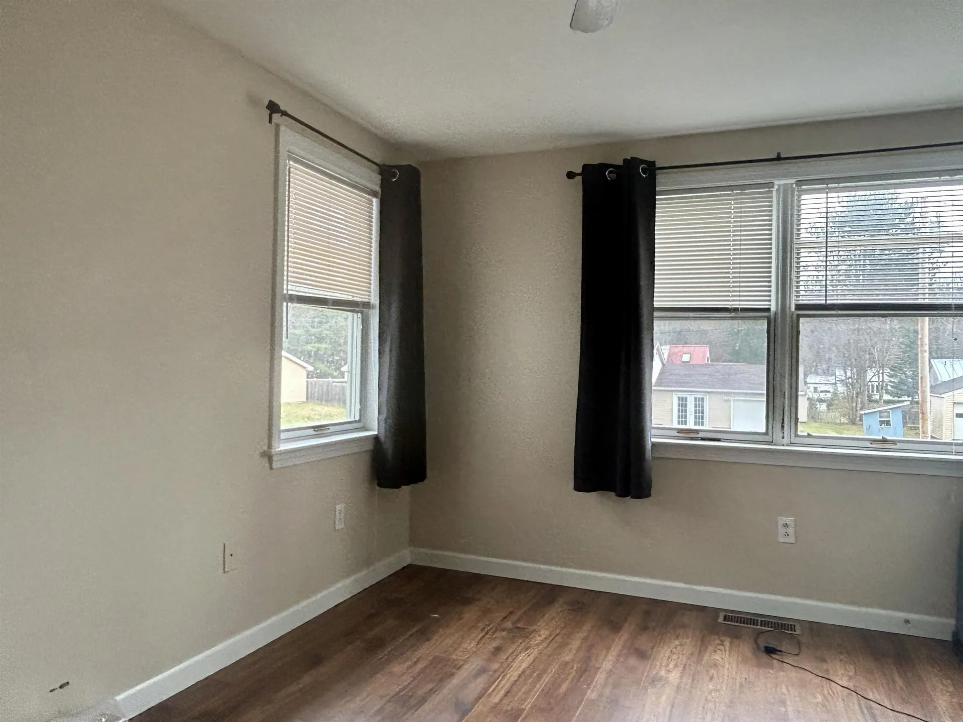 44-46 Oak Street Hartford VT 05001