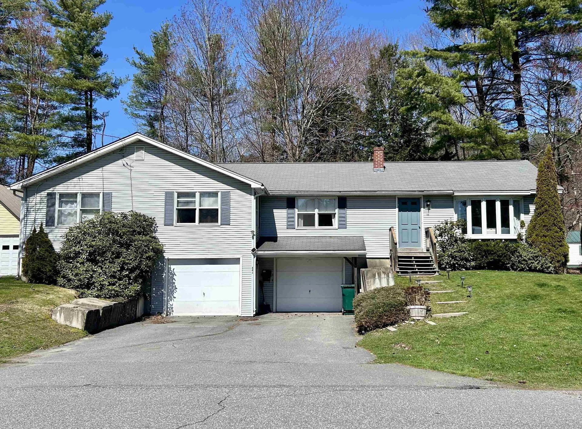 44-46 Oak Street Hartford VT 05001