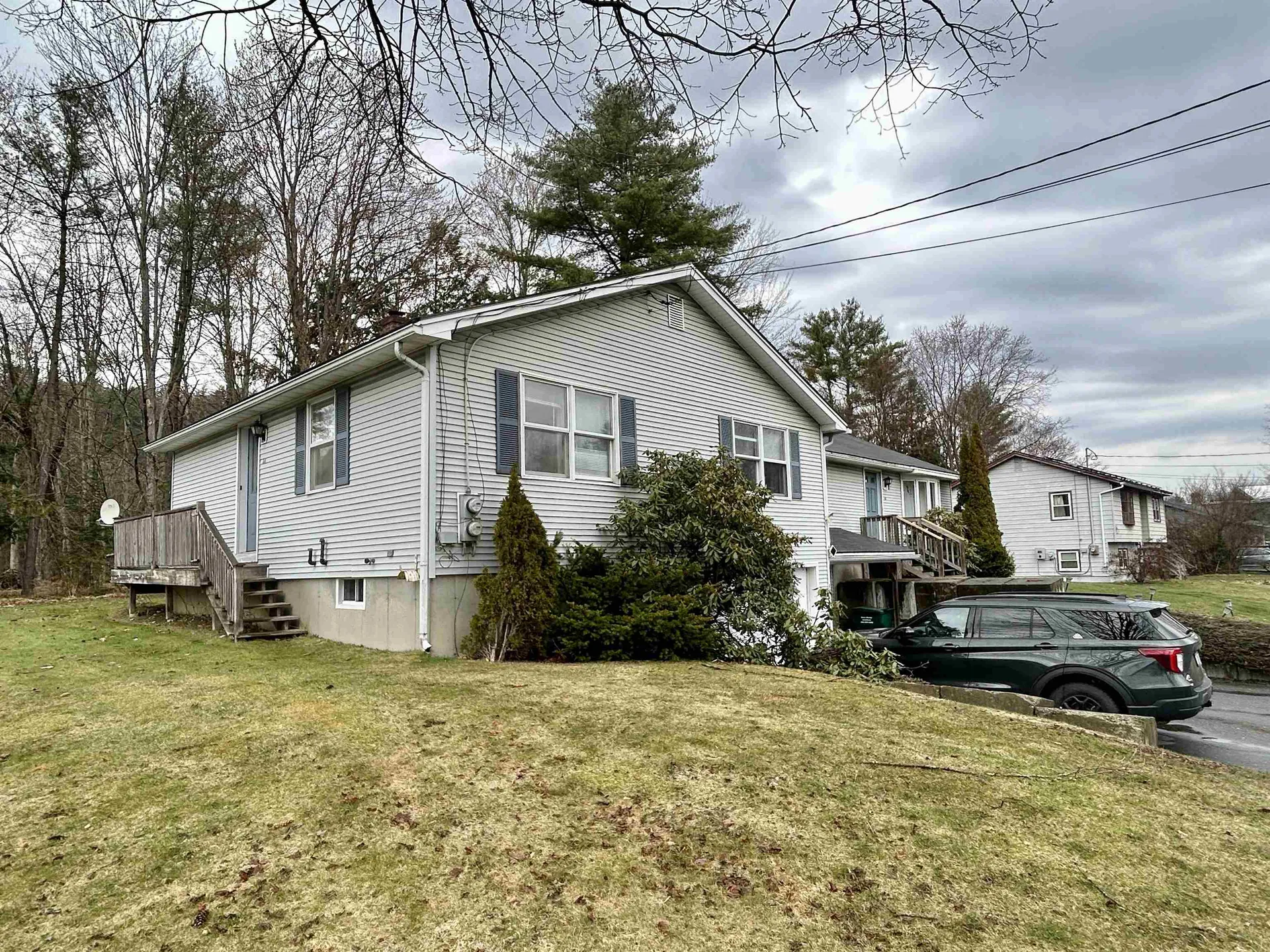44-46 Oak Street Hartford VT 05001