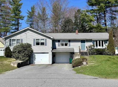 44-46 Oak Street Hartford VT 05001