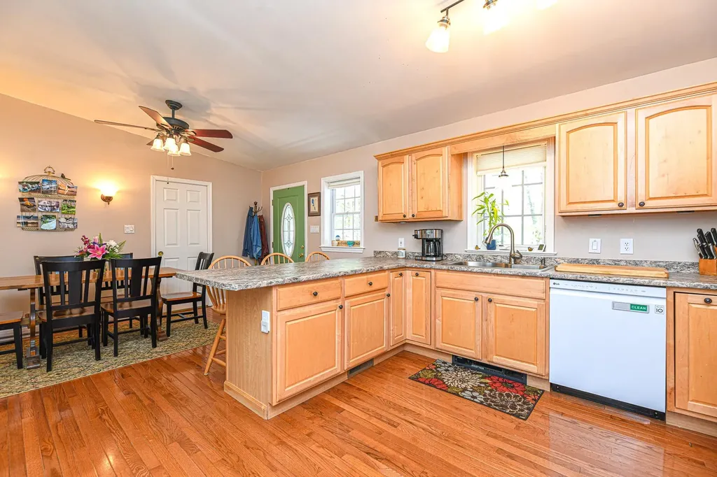 92 Gold Coast Drive Wakefield NH 03830