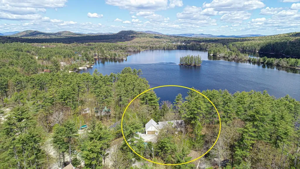 92 Gold Coast Drive Wakefield NH 03830