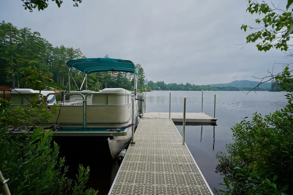 92 Gold Coast Drive Wakefield NH 03830
