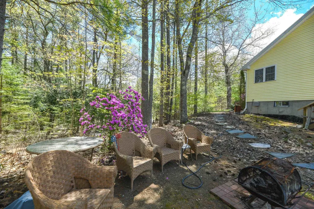 92 Gold Coast Drive Wakefield NH 03830