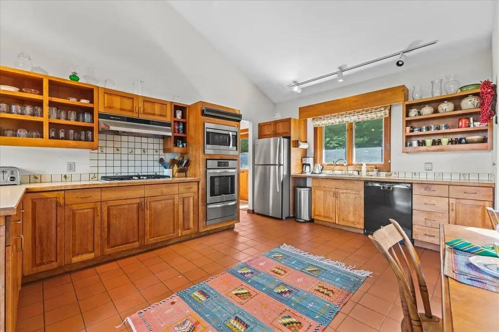 631 Taber Ridge Road Stowe VT 05672