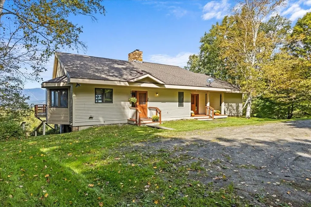631 Taber Ridge Road Stowe VT 05672