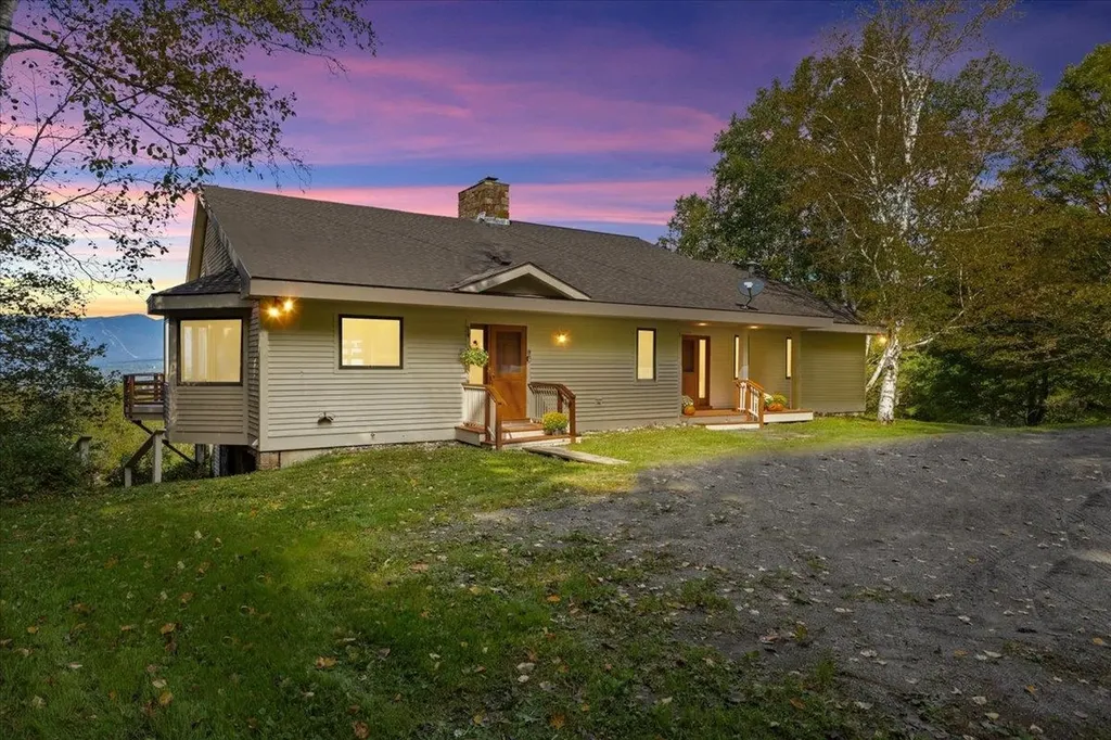 631 Taber Ridge Road Stowe VT 05672