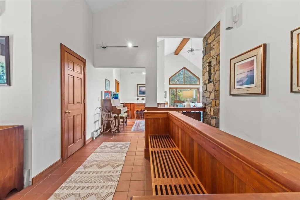 631 Taber Ridge Road Stowe VT 05672