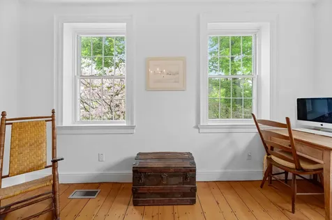 1276 East Road Berlin VT 05641