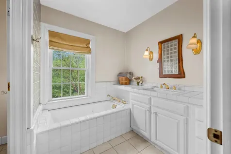 1276 East Road Berlin VT 05641