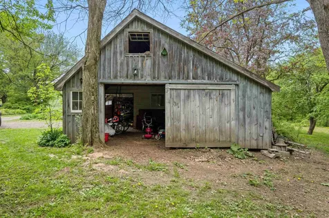 1276 East Road Berlin VT 05641
