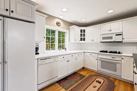 660 Dalewood Road Jamaica VT 05343