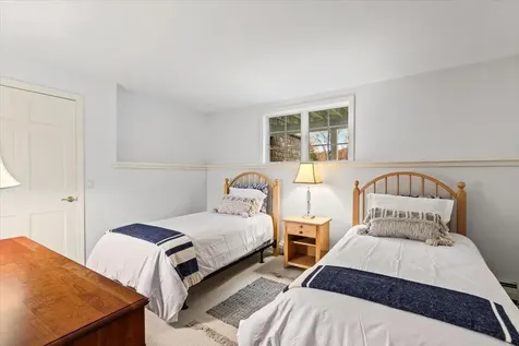 660 Dalewood Road Jamaica VT 05343